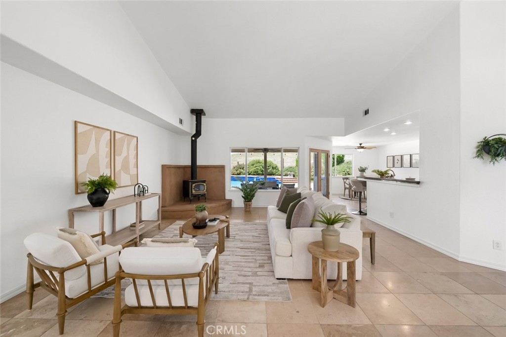 1590 Shiloh Pl, Templeton, CA 93465
