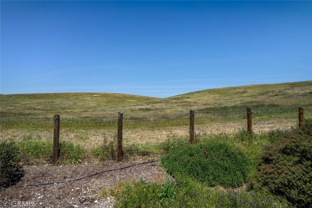 1590 Shiloh Pl, Templeton, CA 93465