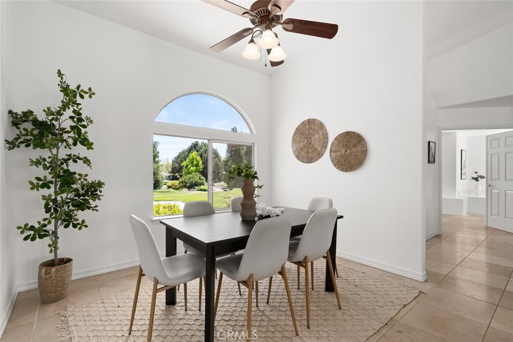1590 Shiloh Pl, Templeton, CA 93465