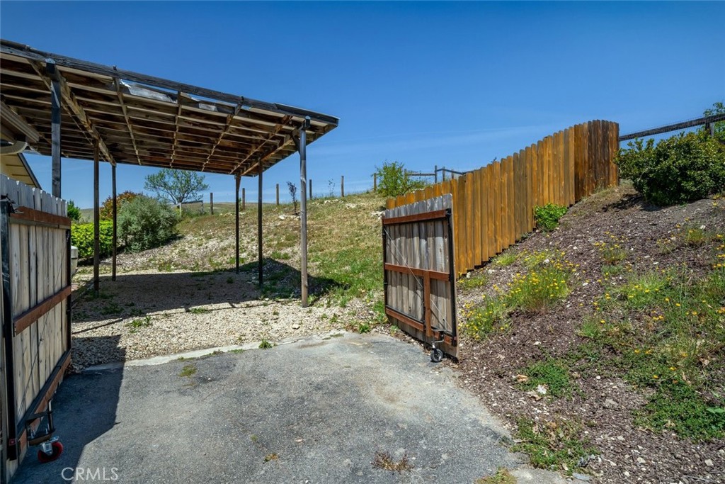 1590 Shiloh Pl, Templeton, CA 93465