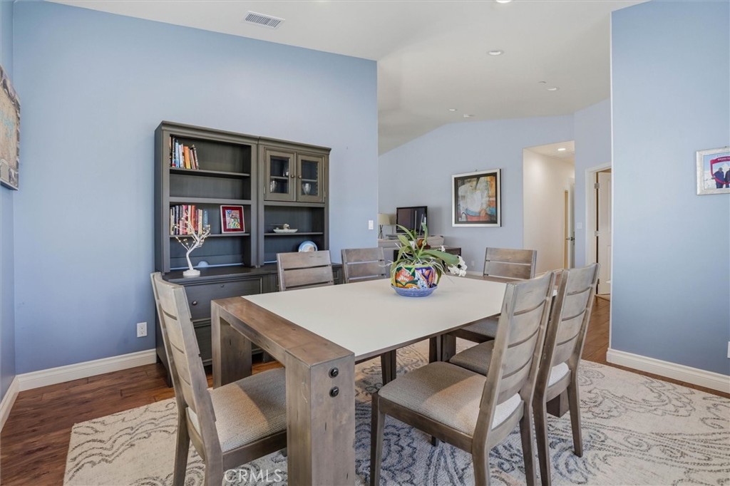 3180 Lakeside Village, Paso Robles, CA 93446