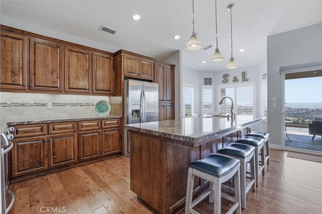 3180 Lakeside Village, Paso Robles, CA 93446