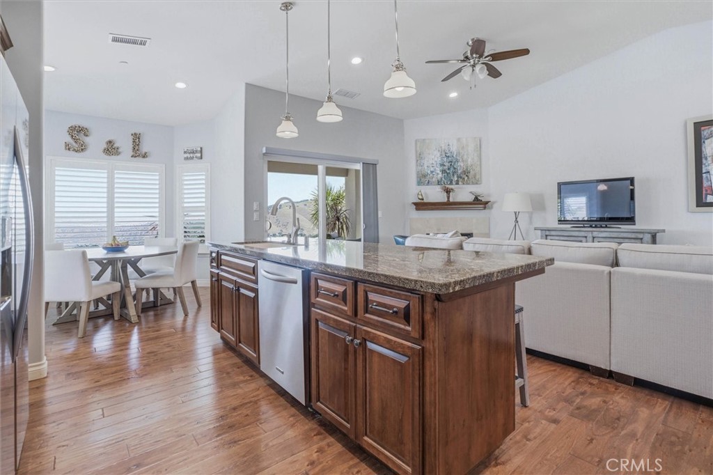 3180 Lakeside Village, Paso Robles, CA 93446