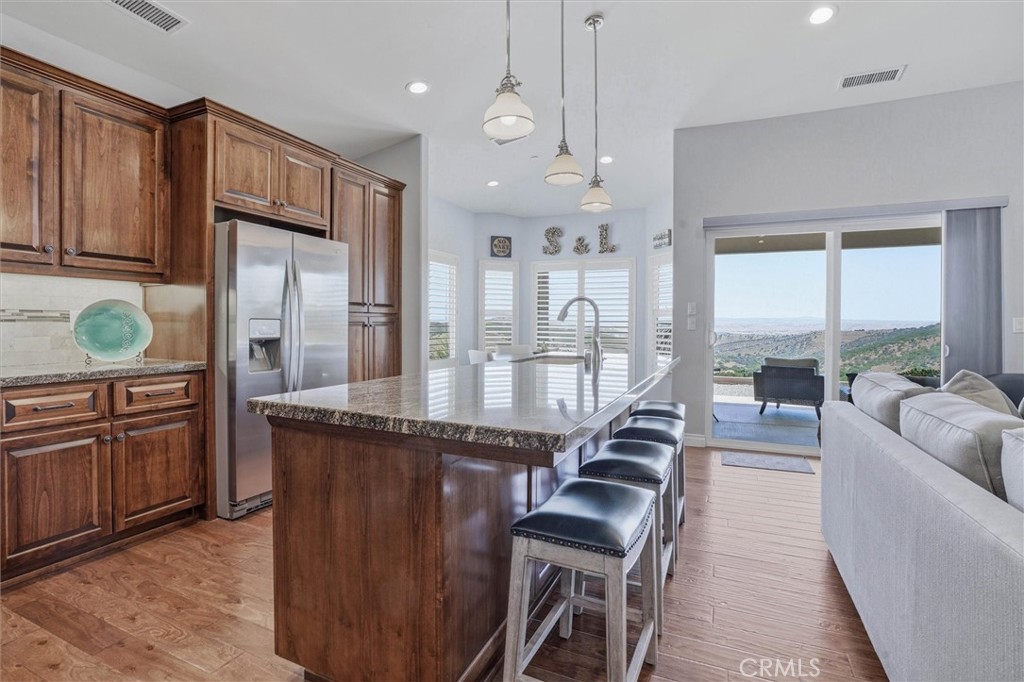 3180 Lakeside Village, Paso Robles, CA 93446