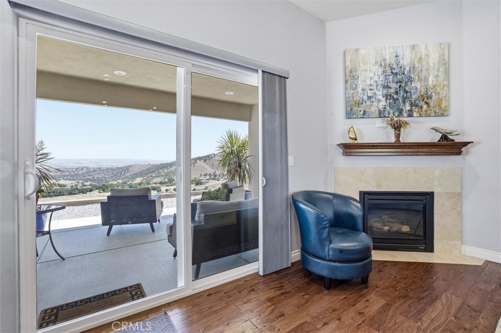 3180 Lakeside Village, Paso Robles, CA 93446