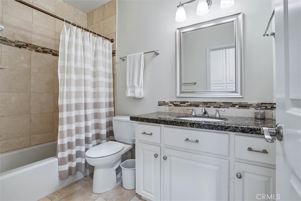 3180 Lakeside Village, Paso Robles, CA 93446