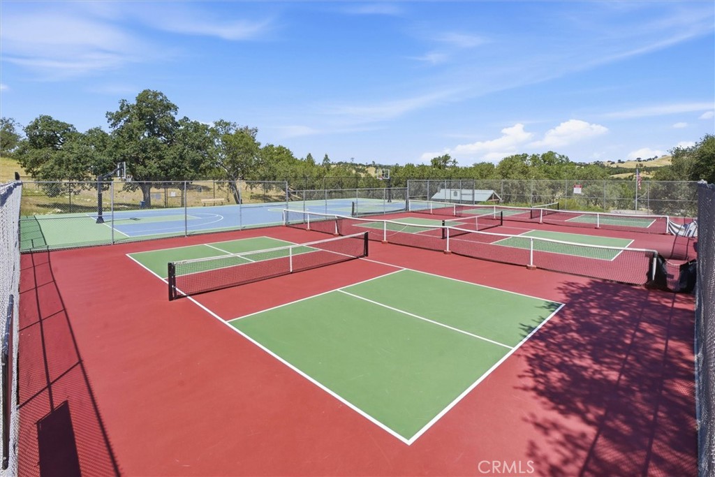 3180 Lakeside Village, Paso Robles, CA 93446