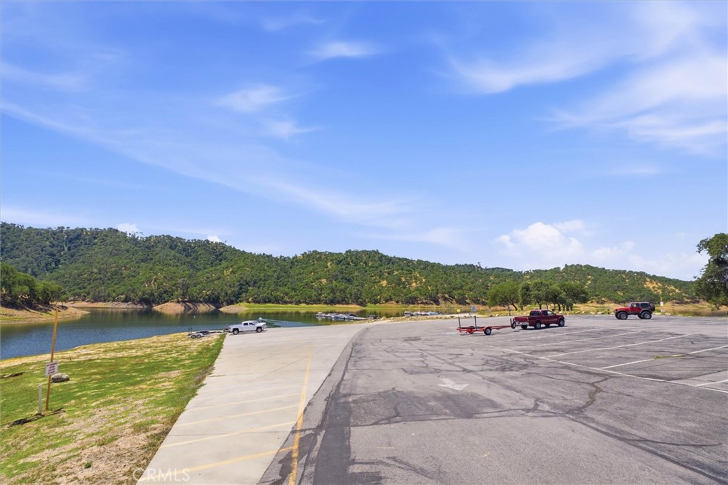 3180 Lakeside Village, Paso Robles, CA 93446