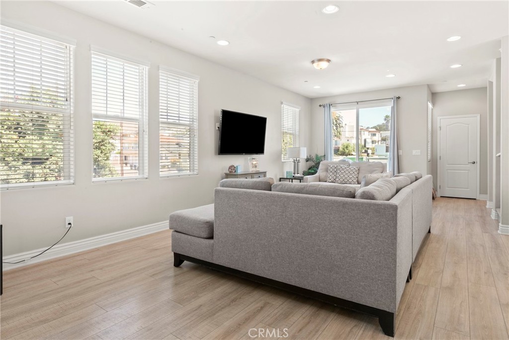 493 Dolliver, Pismo Beach, CA 93449