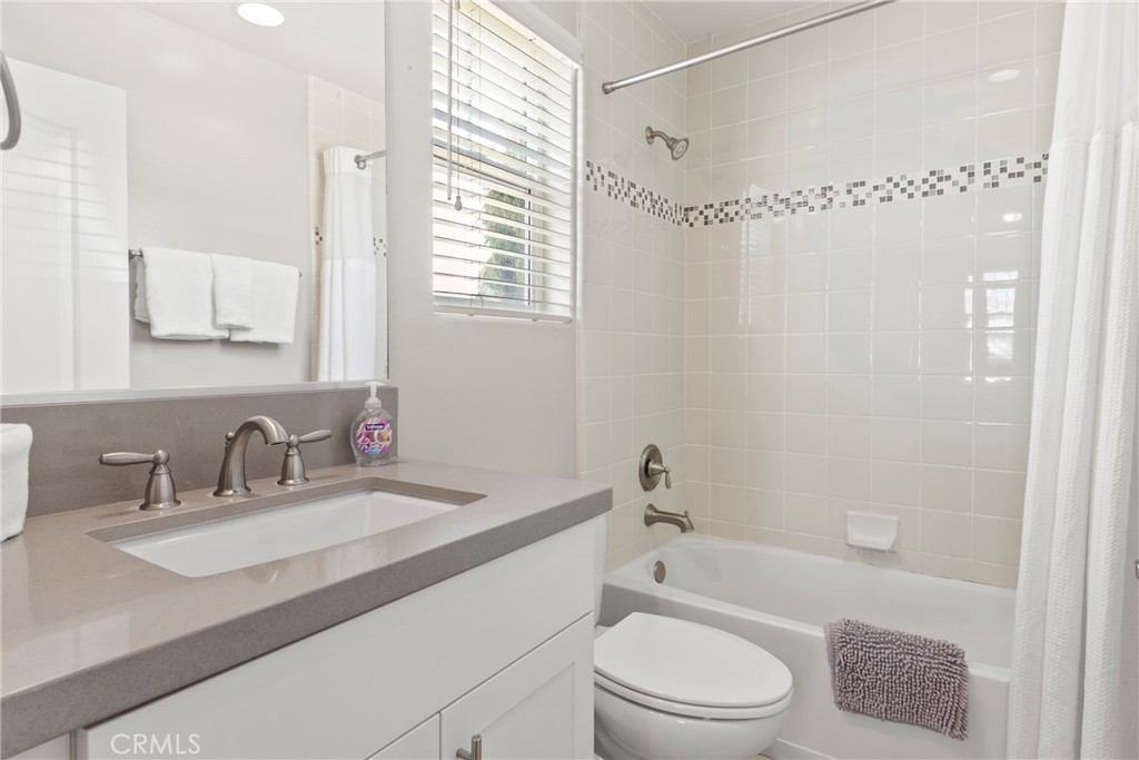 493 Dolliver, Pismo Beach, CA 93449