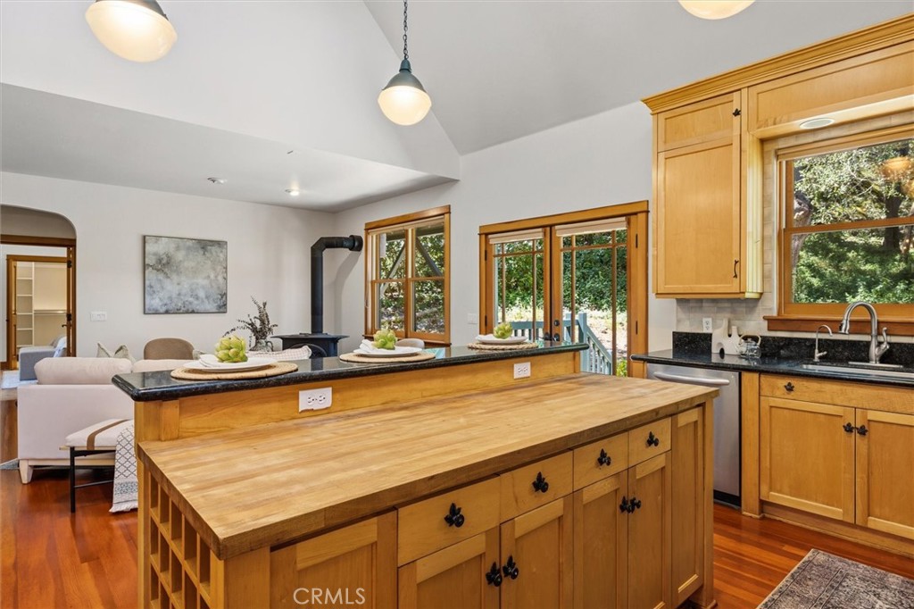 337 Squire Canyon Rd, San Luis Obispo, CA 93401