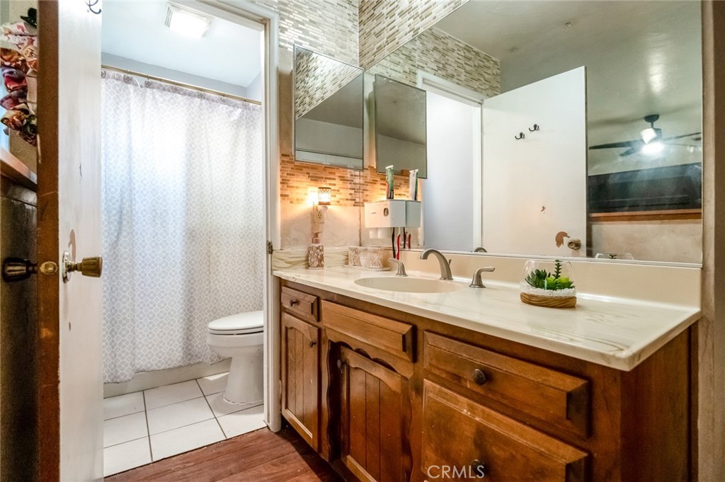 916 E Royal Ann, Tulare, CA 93274