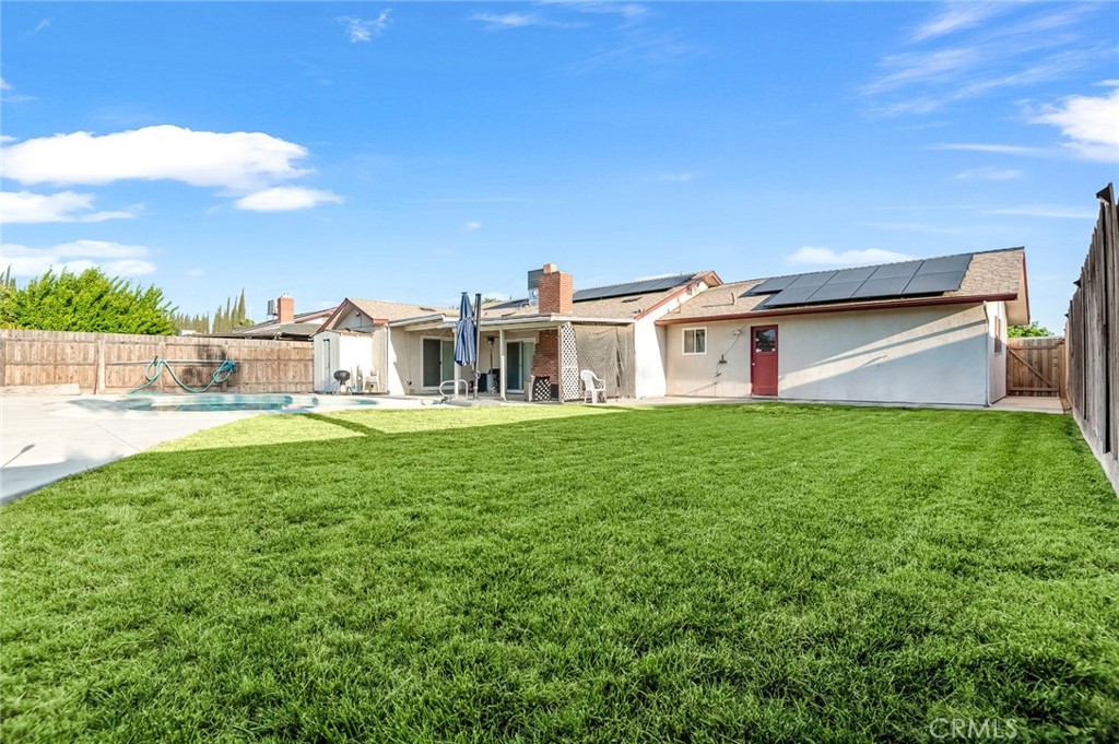 916 E Royal Ann, Tulare, CA 93274