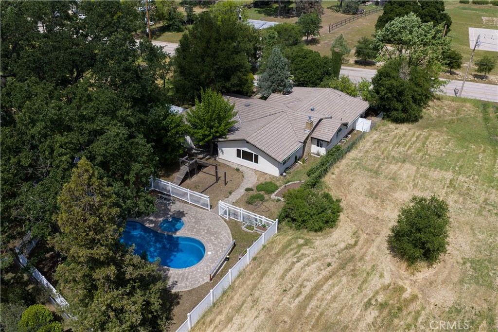 7990 San Gabriel Road, Atascadero, CA 93422