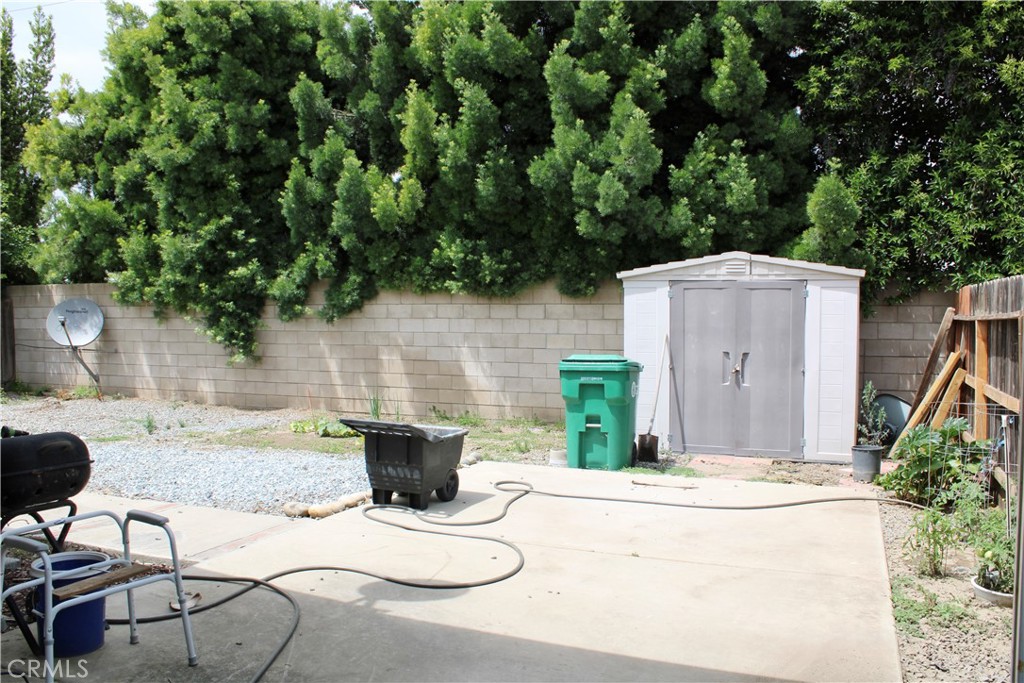 100 S Westwood St #20, Porterville, CA 93257