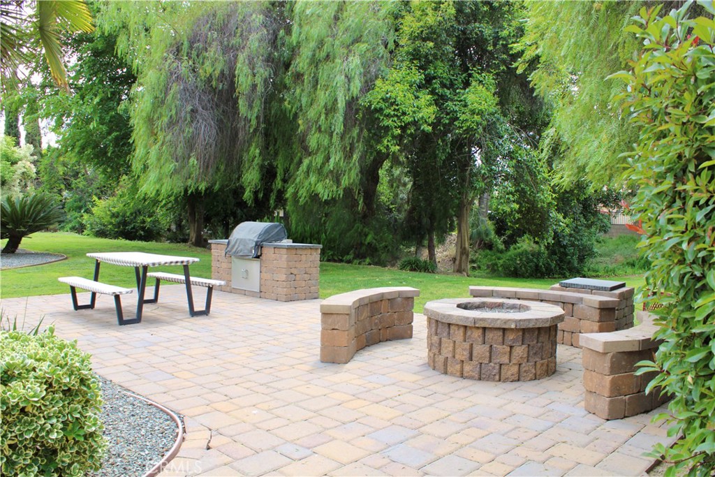 100 S Westwood St #20, Porterville, CA 93257