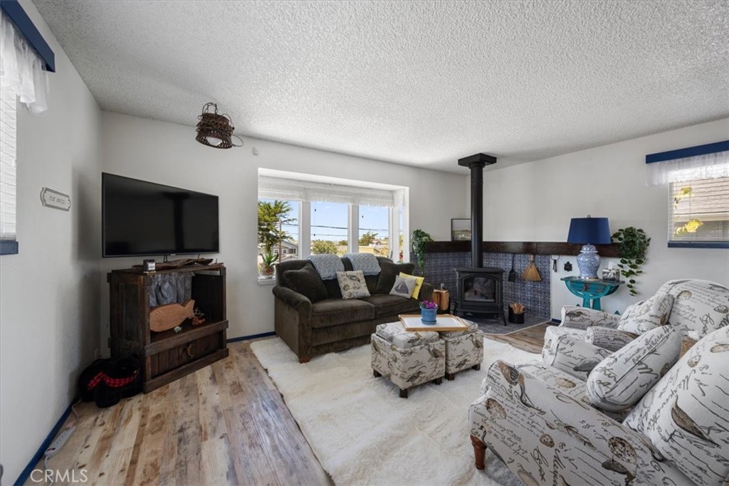 1636 8th St, Los Osos, CA 93402