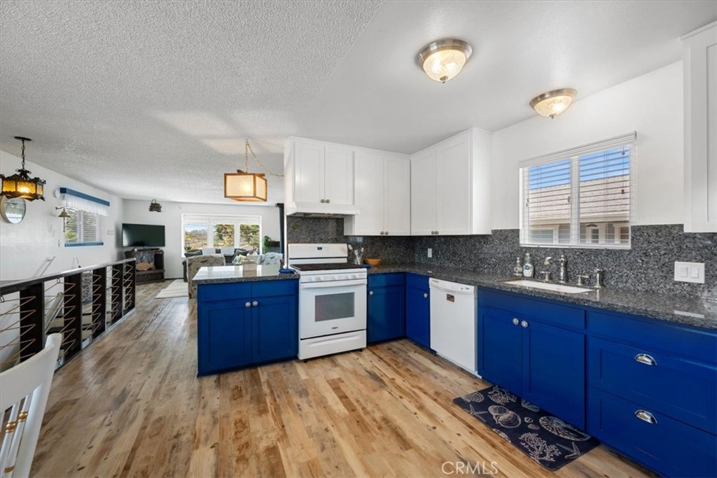 1636 8th St, Los Osos, CA 93402