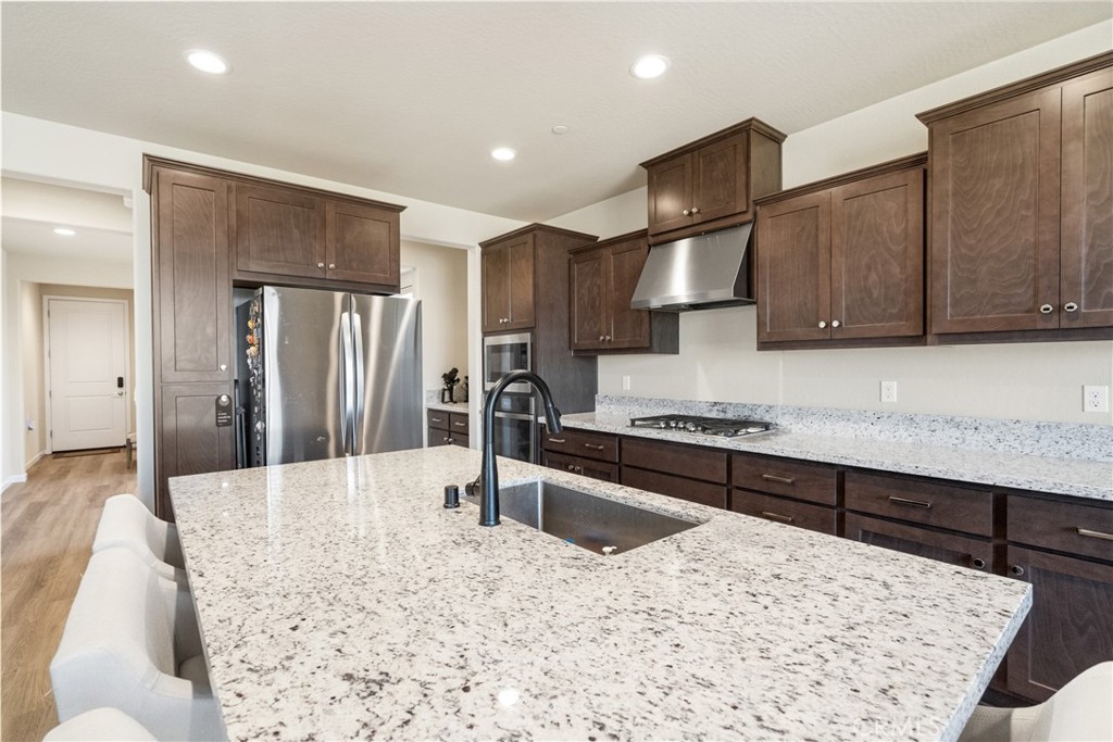 2203 N Laverne, Fresno, CA 93727