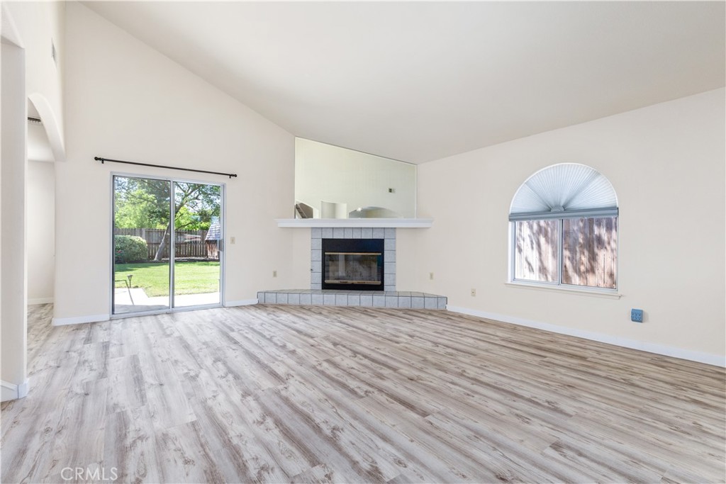 1204 Sunrise Ct, Paso Robles, CA 93446