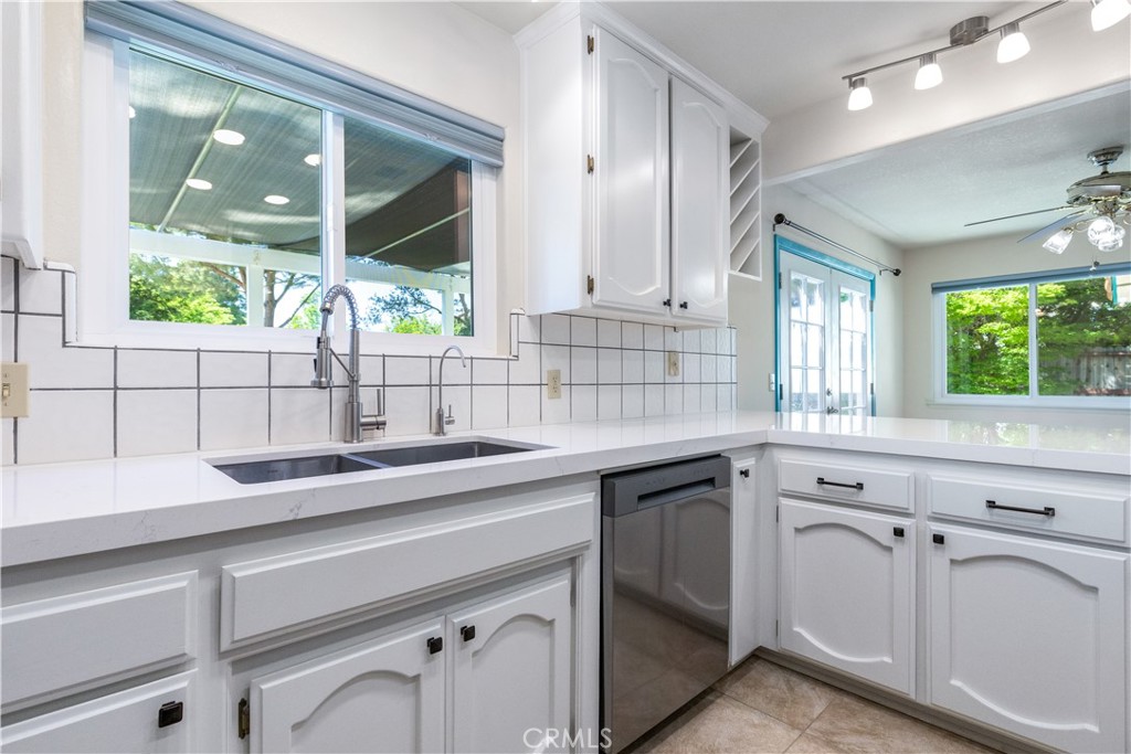 1204 Sunrise Ct, Paso Robles, CA 93446