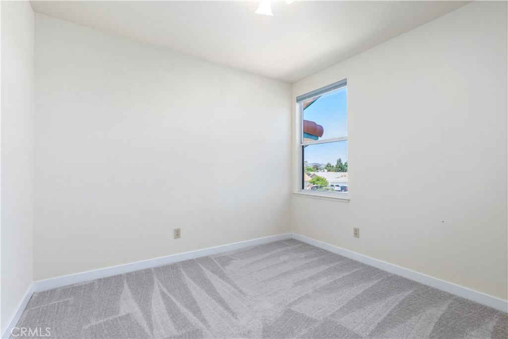 1204 Sunrise Ct, Paso Robles, CA 93446