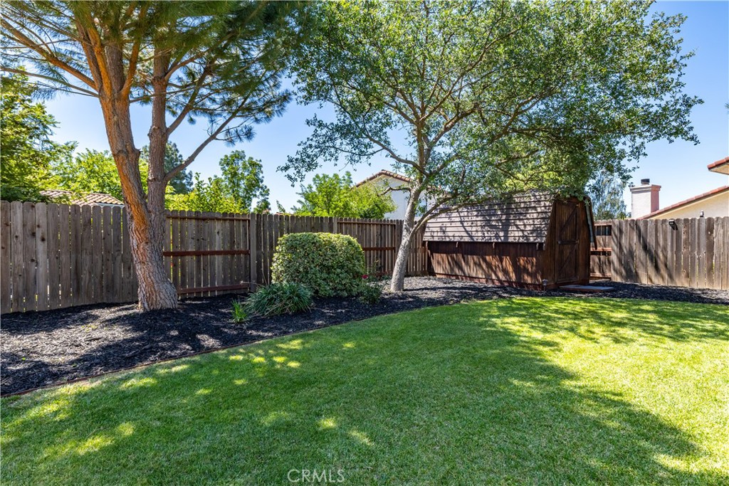 1204 Sunrise Ct, Paso Robles, CA 93446