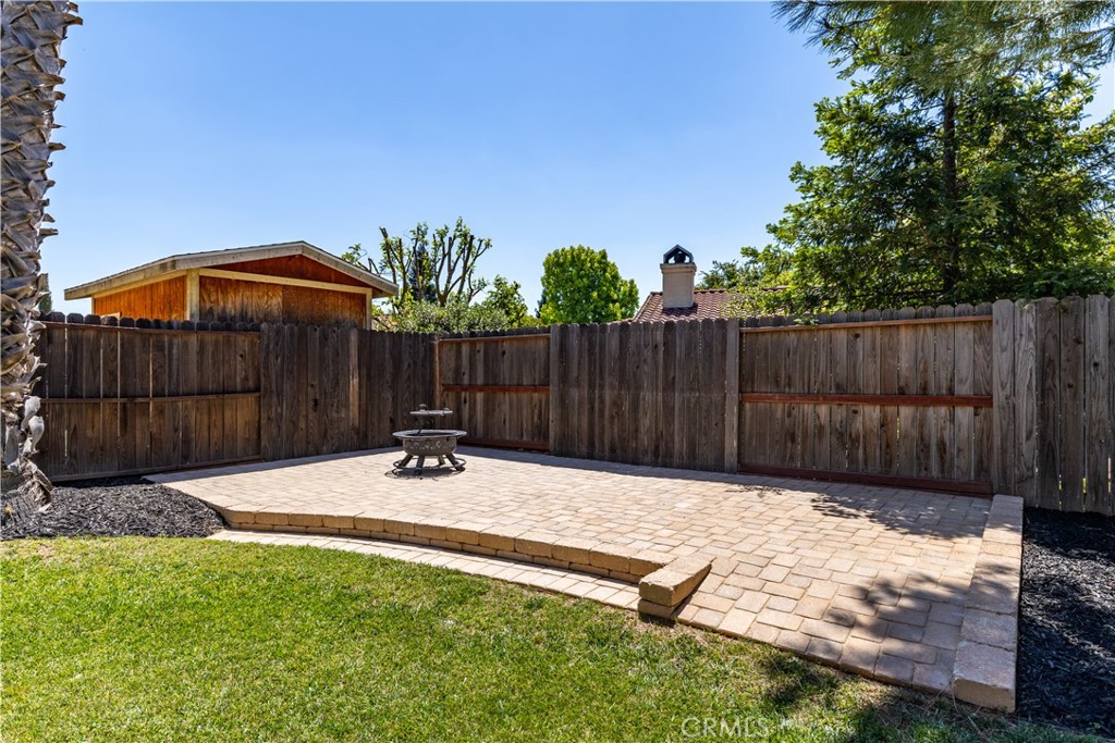 1204 Sunrise Ct, Paso Robles, CA 93446