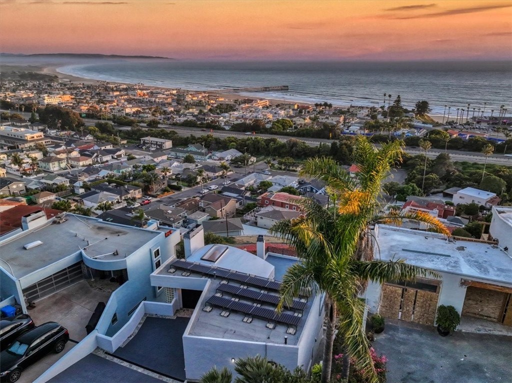 961 Shafer Ln, Pismo Beach, CA 93449
