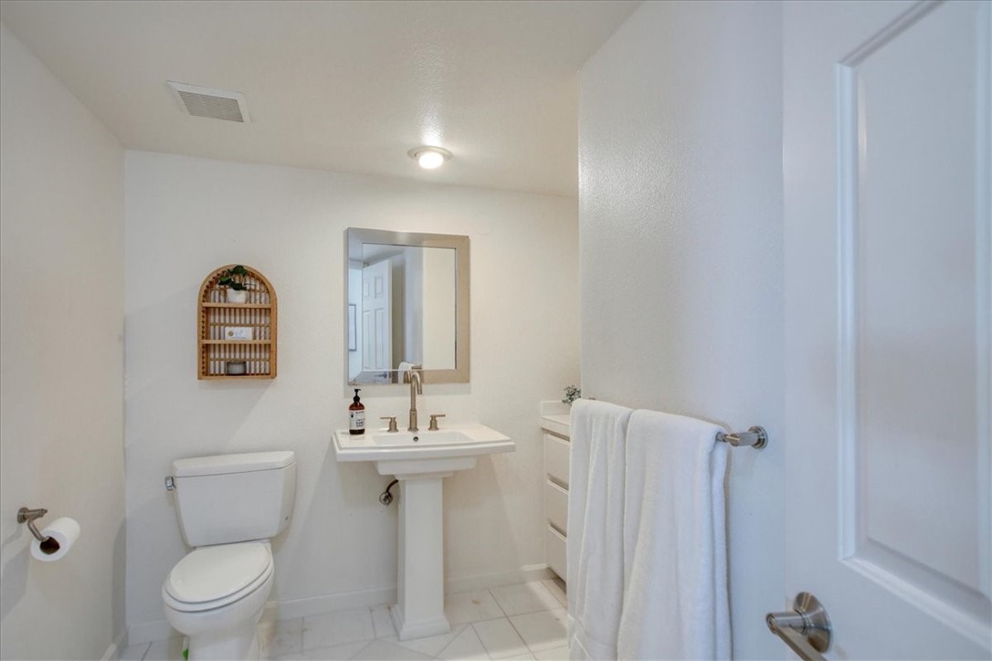961 Shafer Ln, Pismo Beach, CA 93449