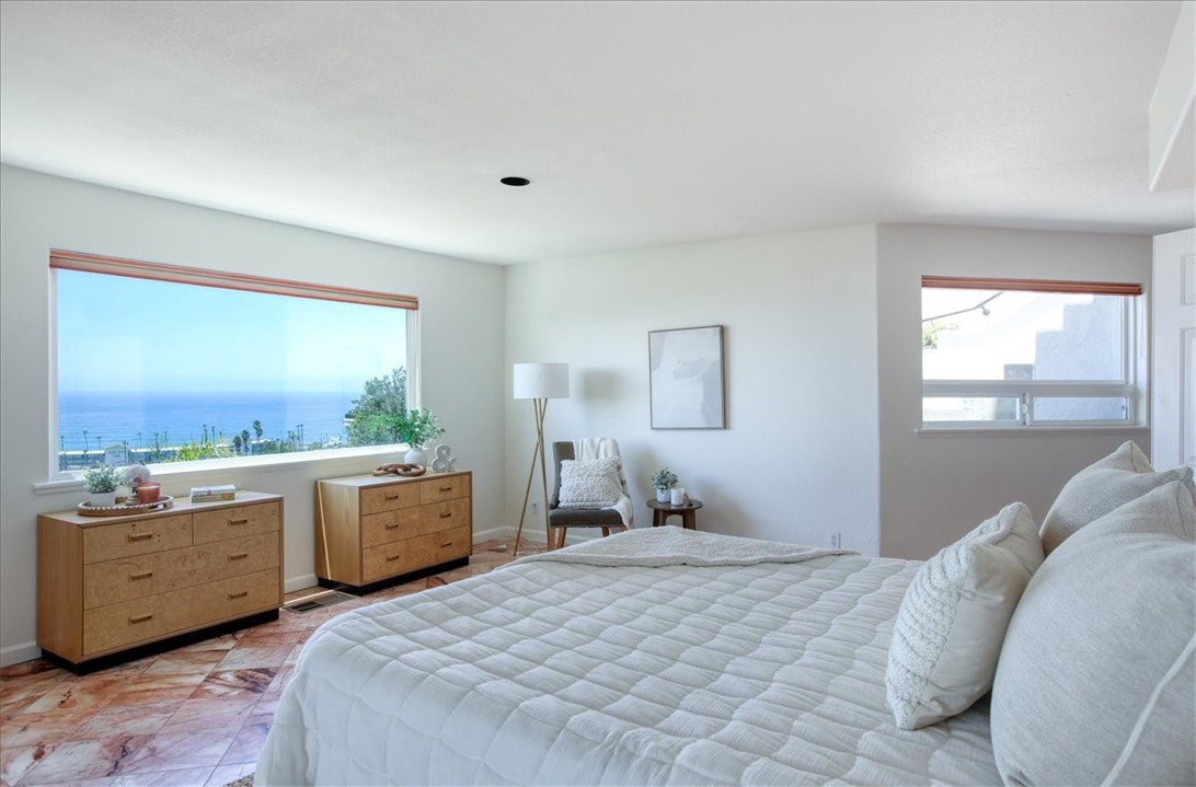 961 Shafer Ln, Pismo Beach, CA 93449