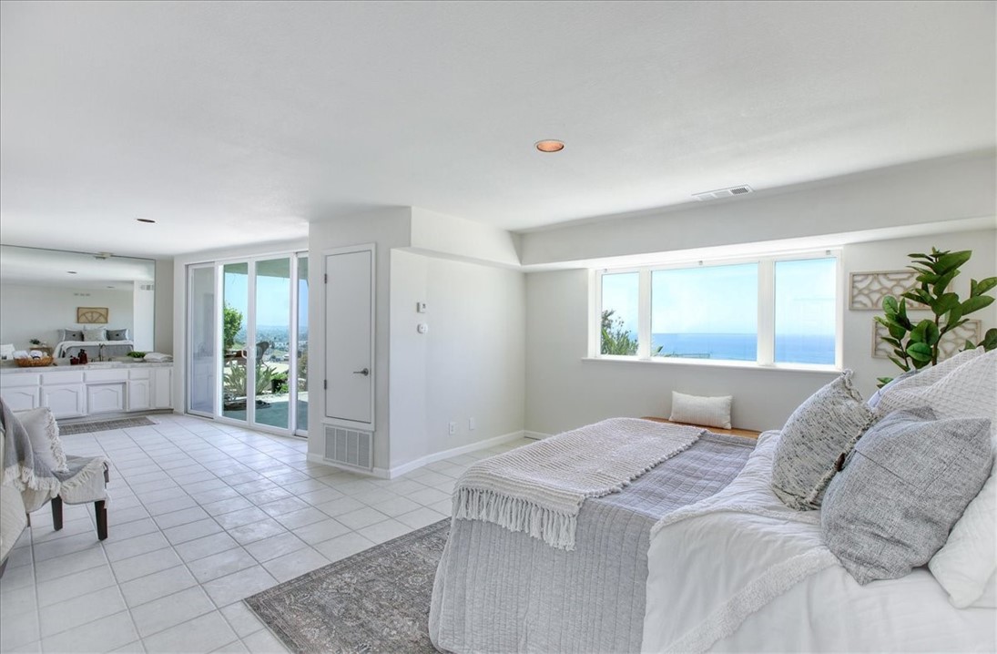 961 Shafer Ln, Pismo Beach, CA 93449