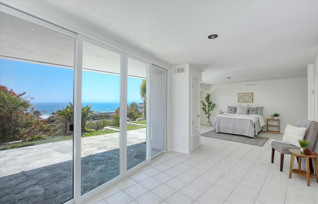 961 Shafer Ln, Pismo Beach, CA 93449