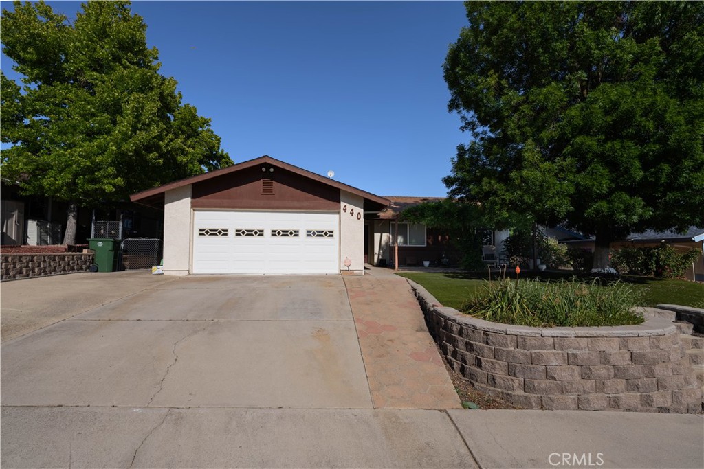 440 Helen St, Paso Robles, CA 93446