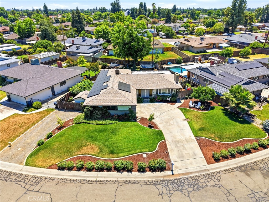 2709 W Royal Oaks, Visalia, CA 93277
