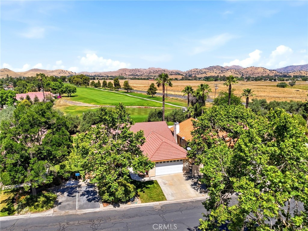 32563 Montgomery, Springville, CA 93265