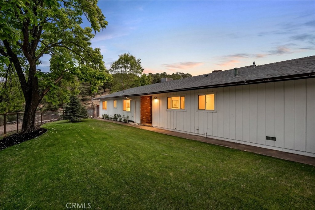 6115 Portola Rd, Atascadero, CA 93422