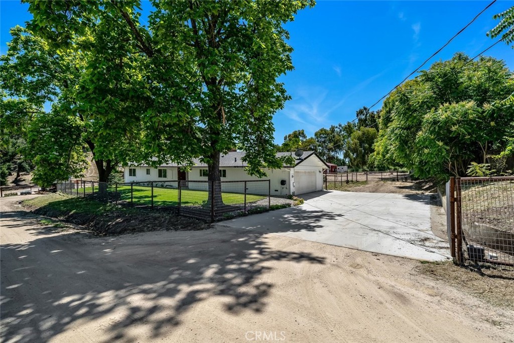 6115 Portola Rd, Atascadero, CA 93422