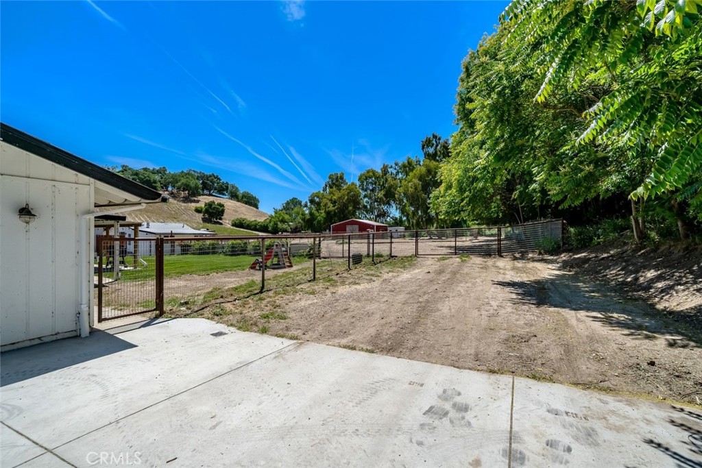 6115 Portola Rd, Atascadero, CA 93422