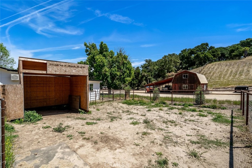 6115 Portola Rd, Atascadero, CA 93422