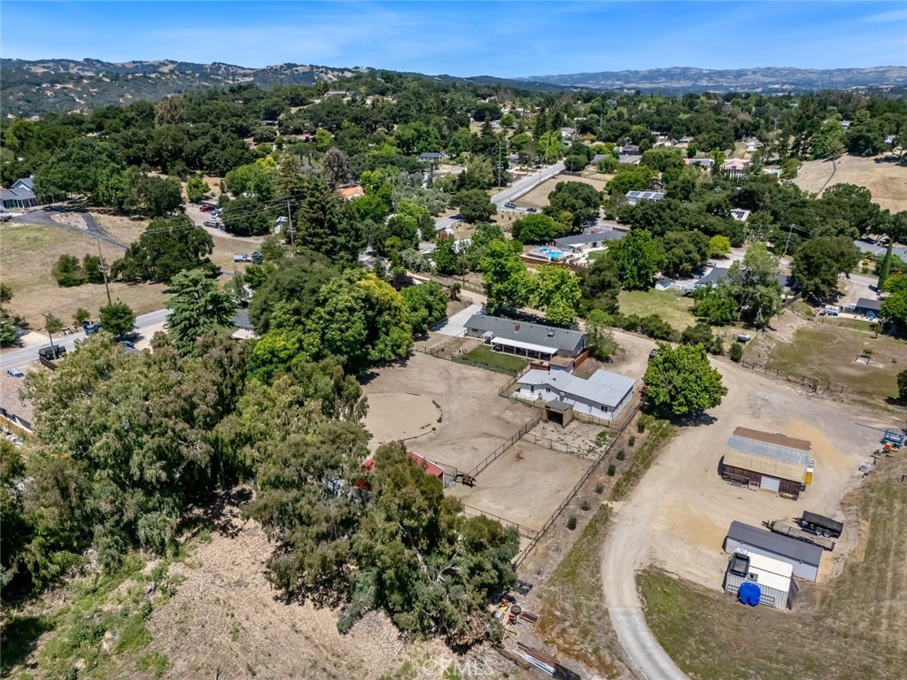 6115 Portola Rd, Atascadero, CA 93422