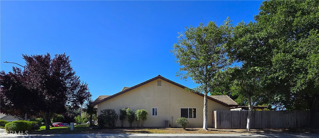 10 Rainbow Ct, Templeton, CA 93465