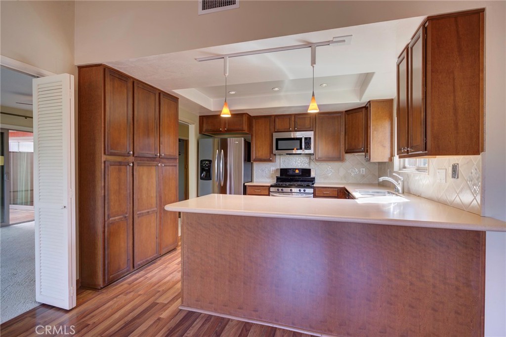 75 Contenta Ct, San Luis Obispo, CA 93401
