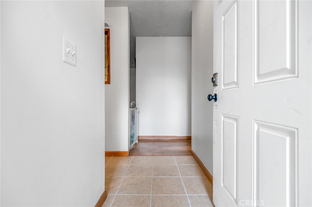 1818 W Buena Vista, Visalia, CA 93291