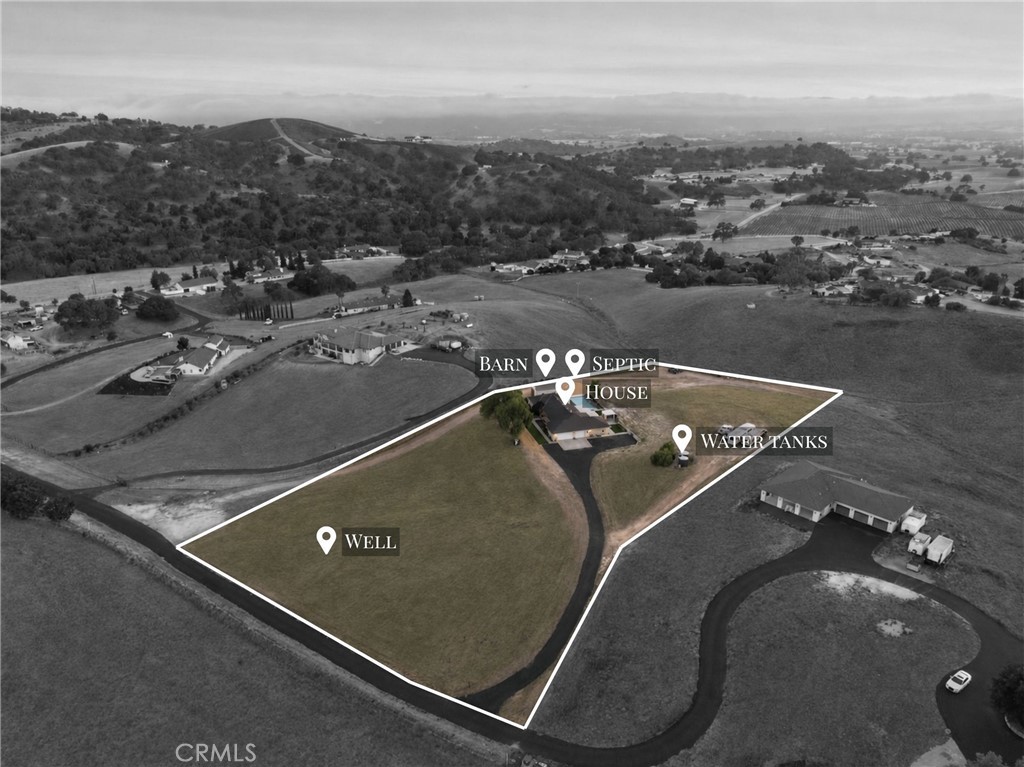 220 Cook Ct, Templeton, CA 93465