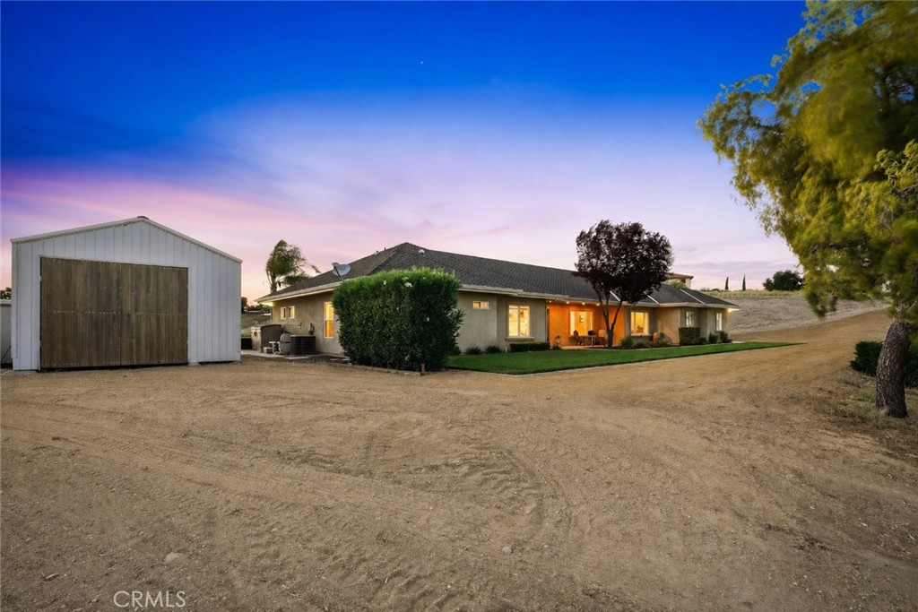 220 Cook Ct, Templeton, CA 93465