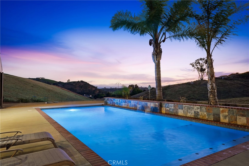 220 Cook Ct, Templeton, CA 93465