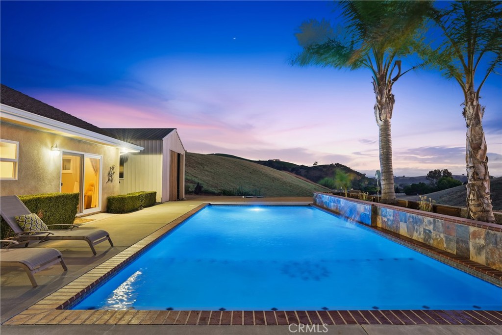 220 Cook Ct, Templeton, CA 93465