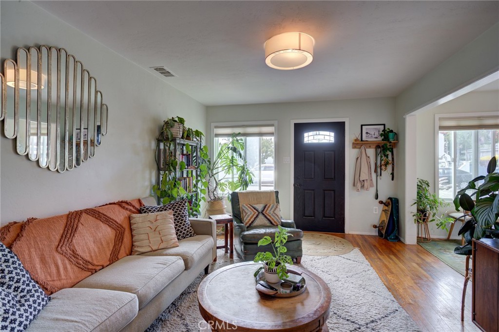 350 Castaic, Pismo Beach, CA 93449