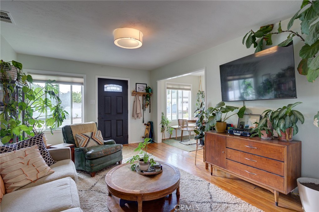 350 Castaic, Pismo Beach, CA 93449